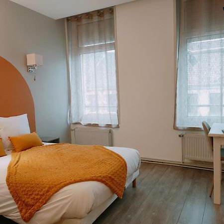 Le Royal Hôtel Saint-Pol-sur-Ternoise Extérieur photo