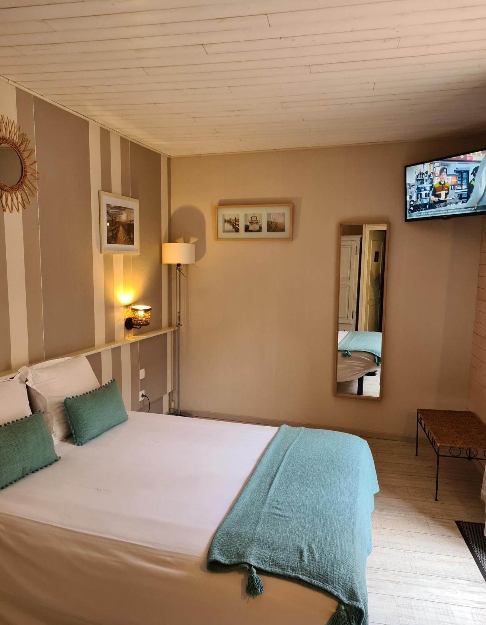 Le Royal Hôtel Saint-Pol-sur-Ternoise Extérieur photo